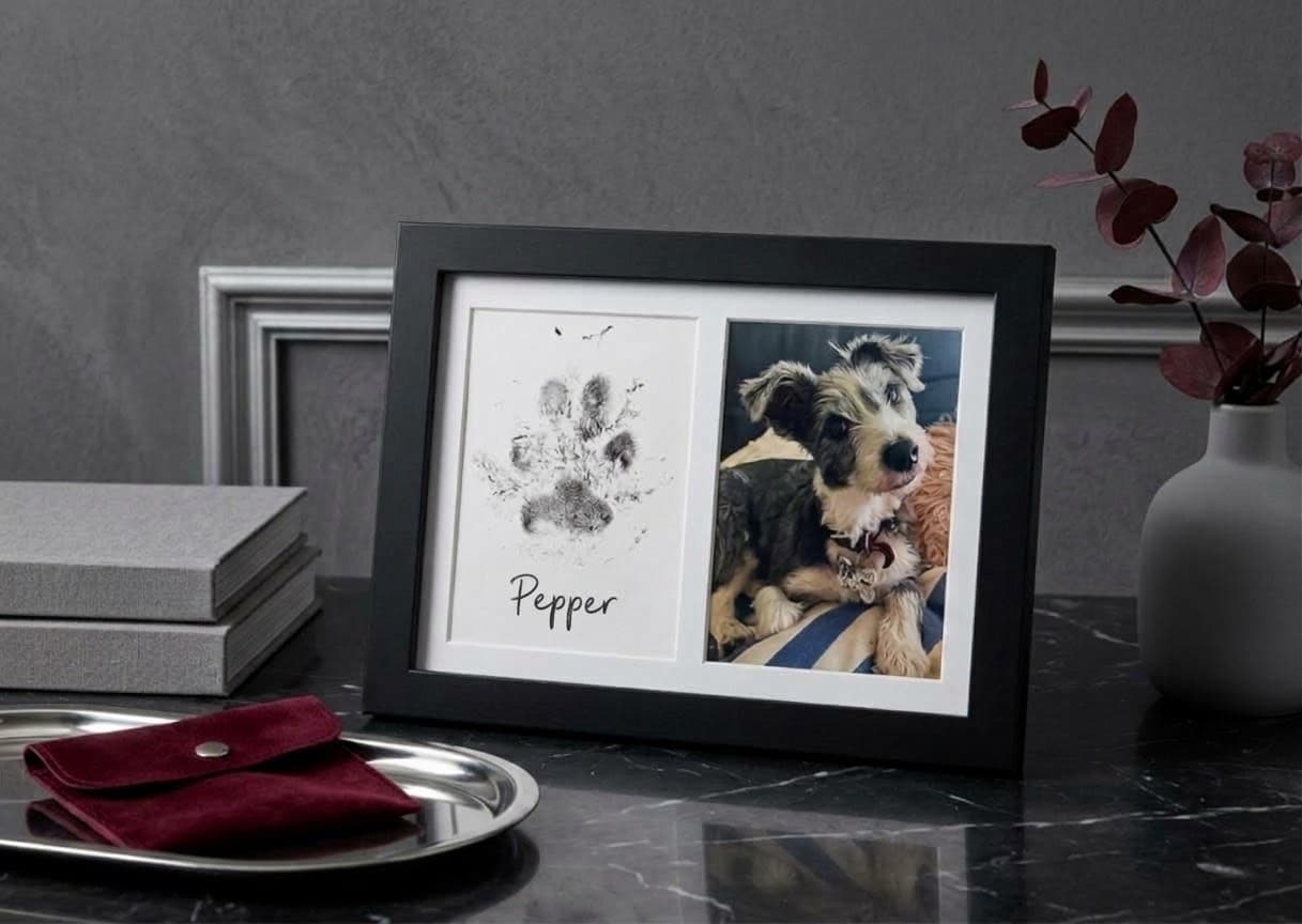 Double frame with Pepper the dog's paw print and name beside his photo